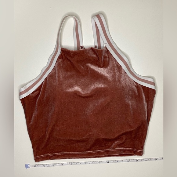 NWOT - Buffbunny Disco Crop - Blush - Small - Picture 2 of 6